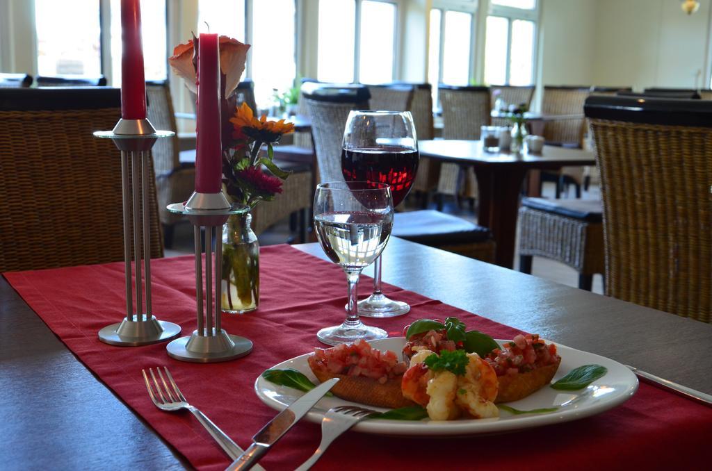 Hotel Pommerscher Hof Zinnowitz Kültér fotó