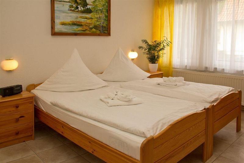 Hotel Pommerscher Hof Zinnowitz Kültér fotó